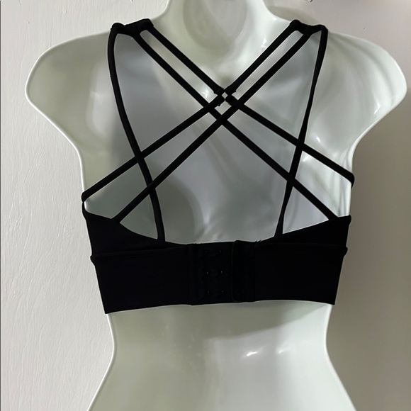 BuffBunny Black Crisscross Sports Bra - Picture 3 of 7